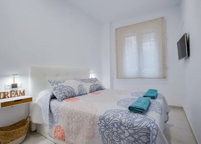 Iceberg Luxury Free Parking *