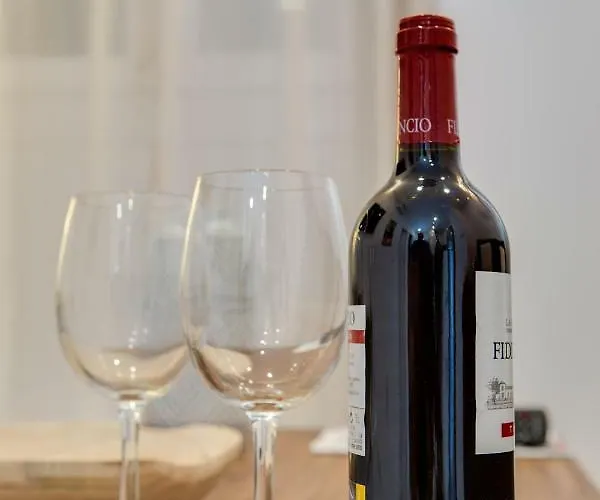 Lägenhet Iceberg Luxury Free Parking